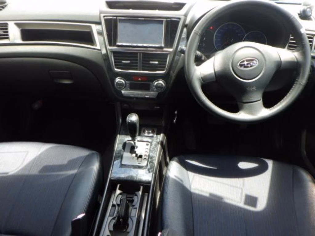 SUBARU EXIGA