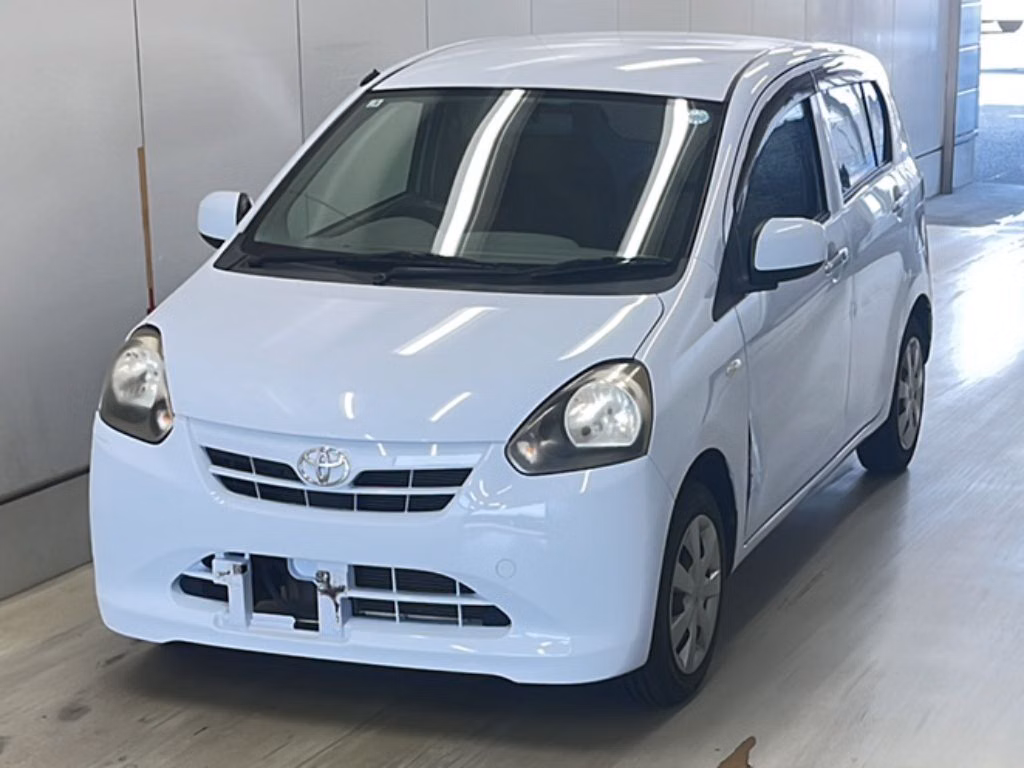 TOYOTA PIXIS EPOCH