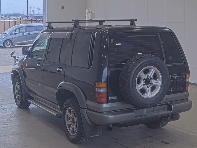 ISUZU BIGHORN