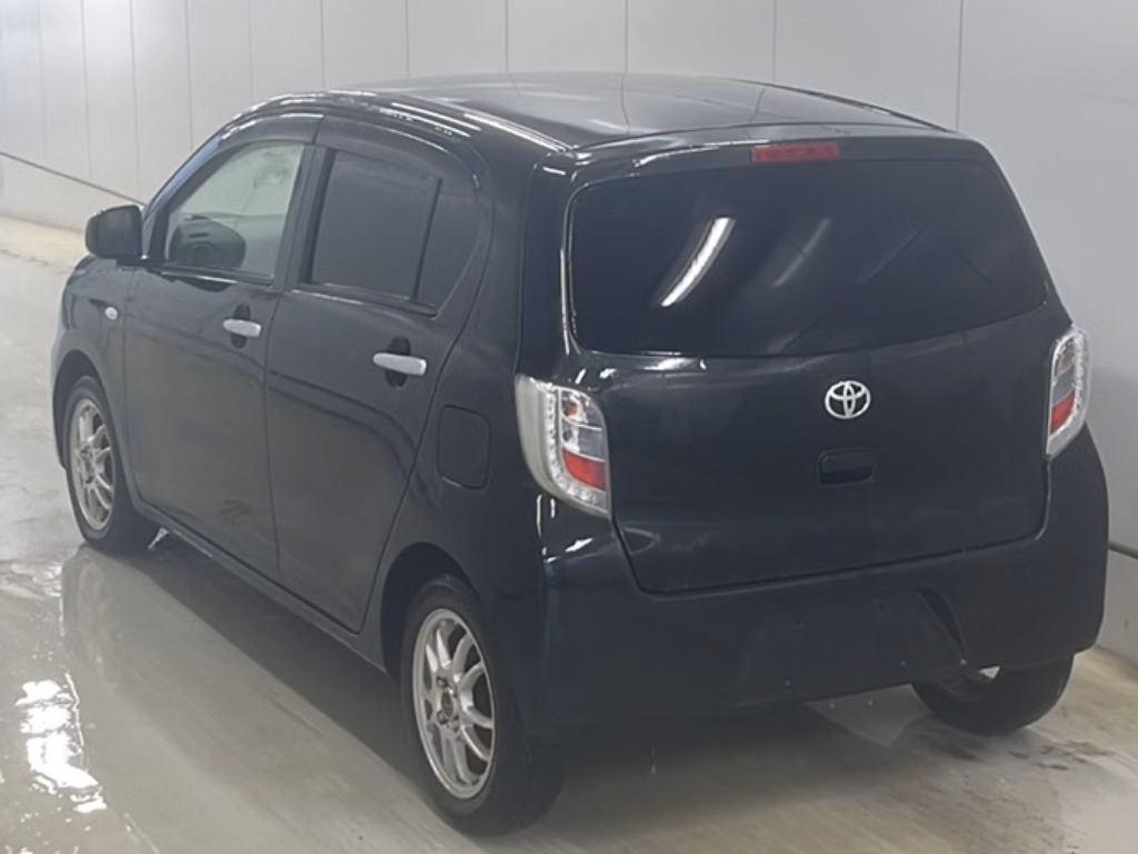 TOYOTA PIXIS EPOCH