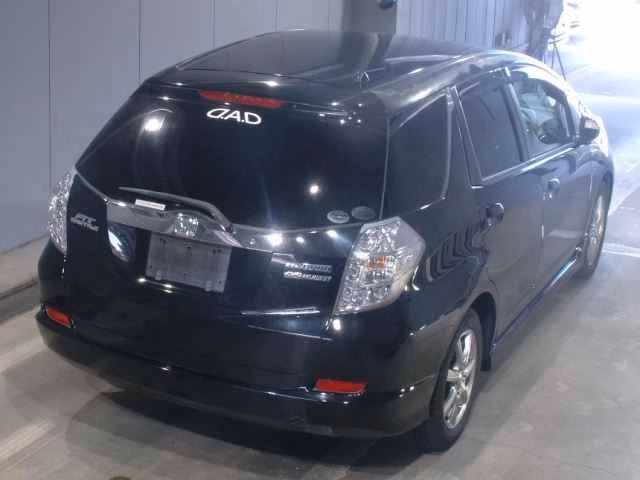 HONDA FIT SHUTTLE