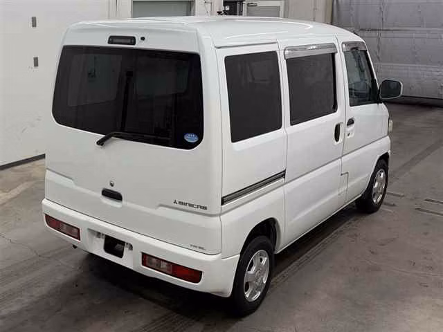 MITSUBISHI MINICAB