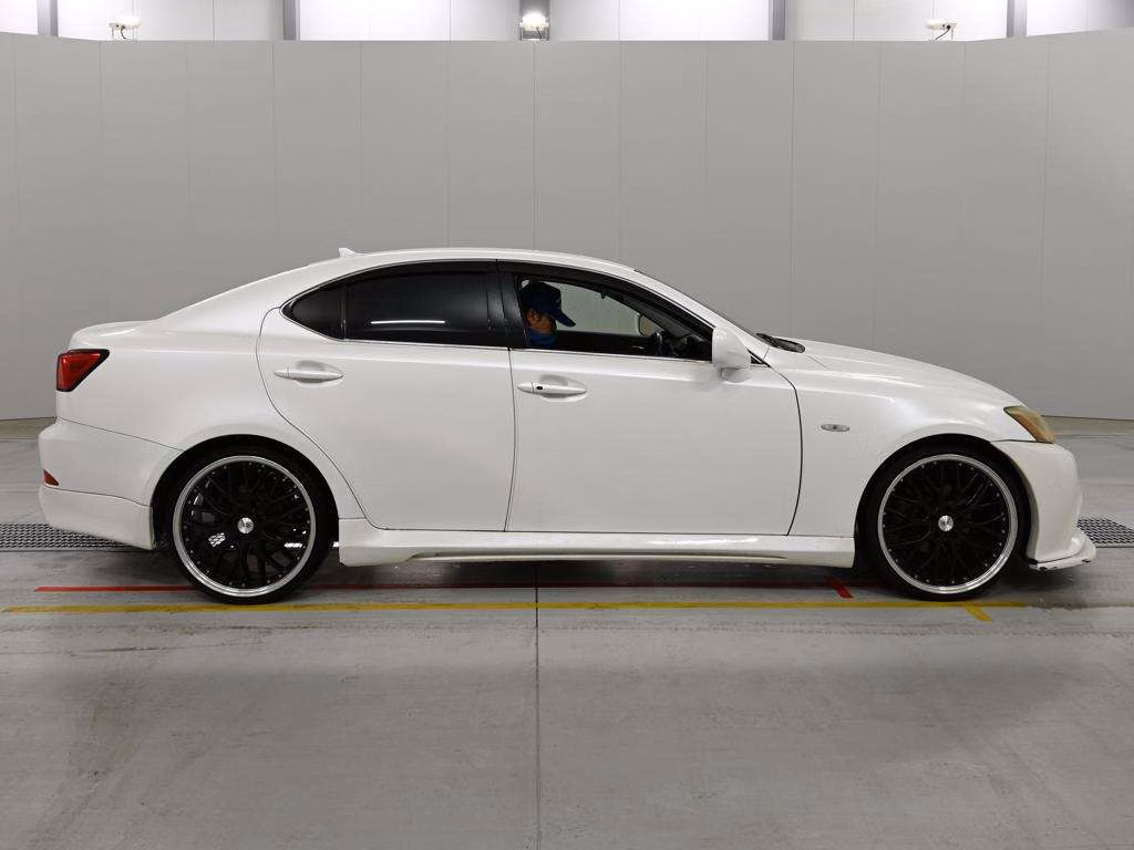 LEXUS IS250