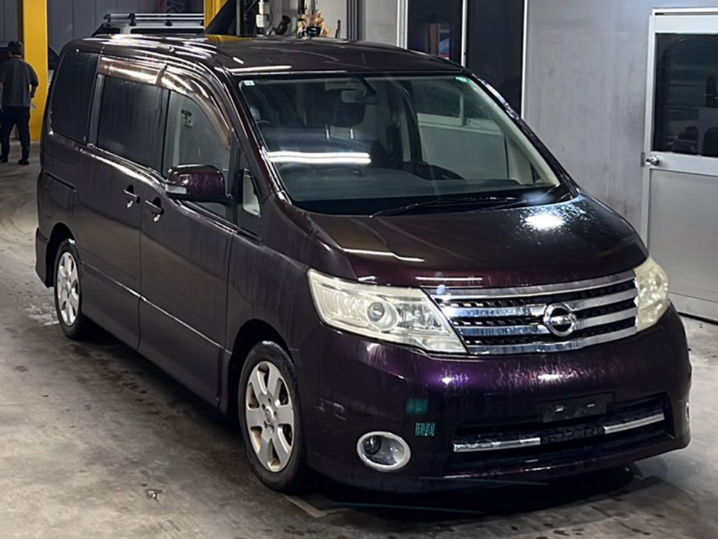 NISSAN SERENA