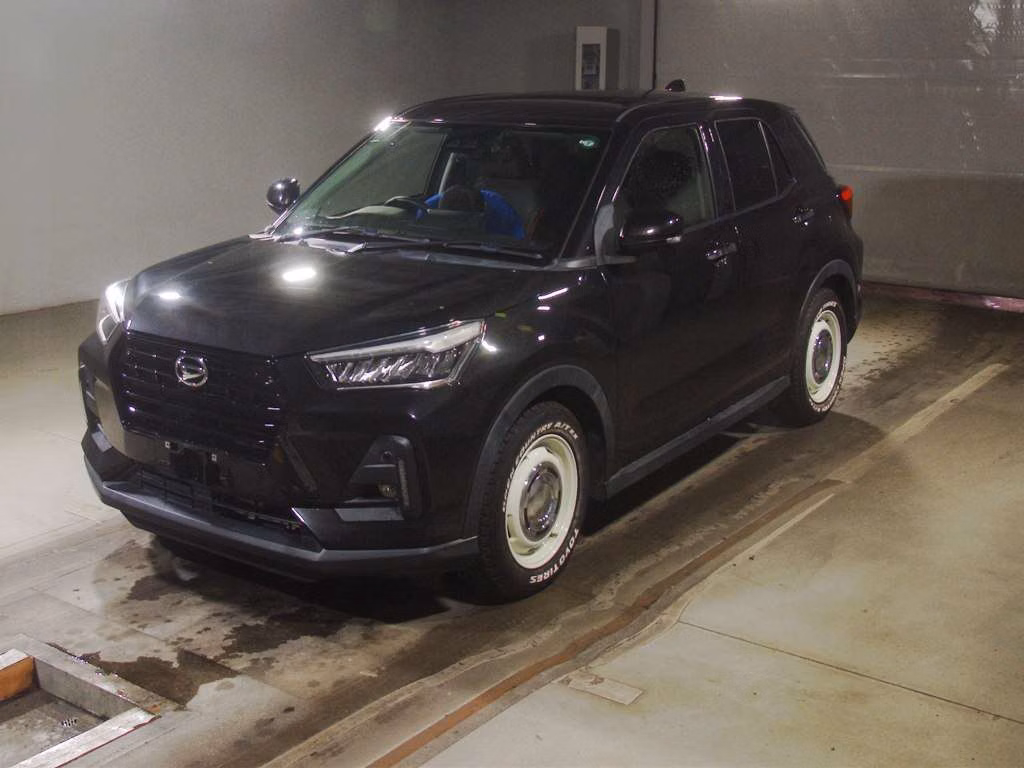DAIHATSU ROCKY