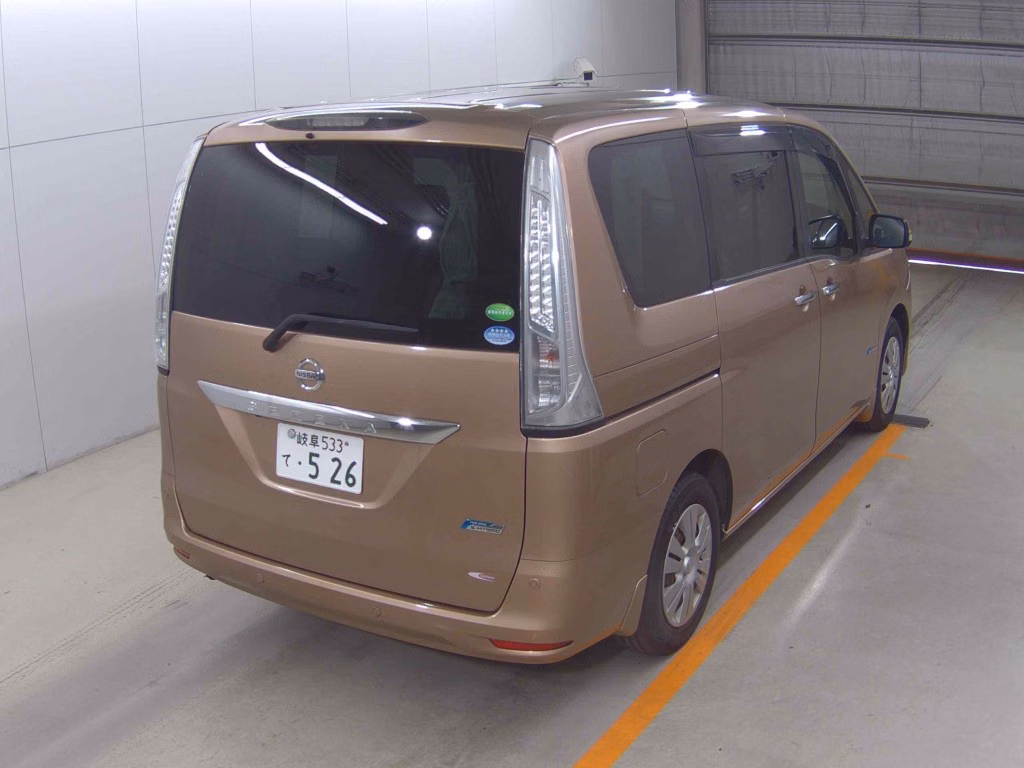NISSAN SERENA
