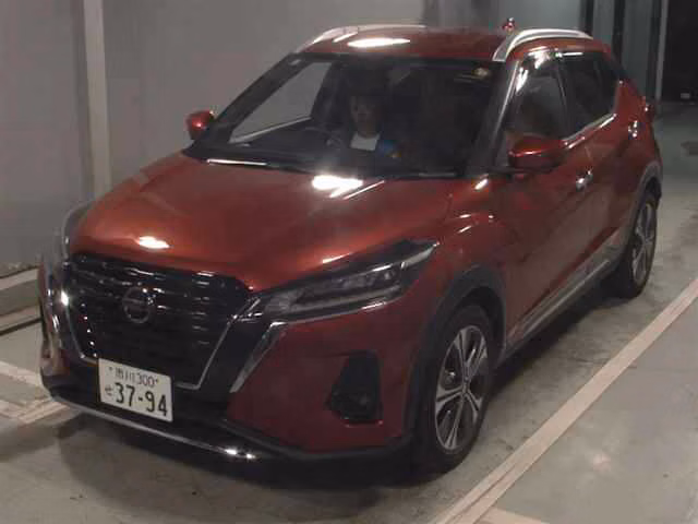 NISSAN KICKS