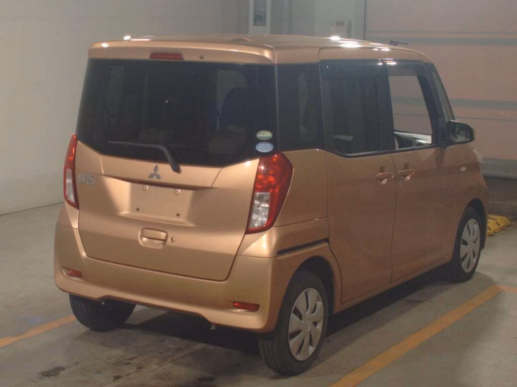 MITSUBISHI EK SPACE