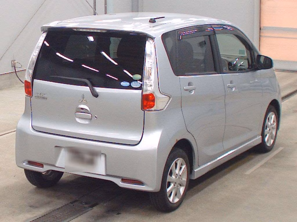 MITSUBISHI EK CUSTOM