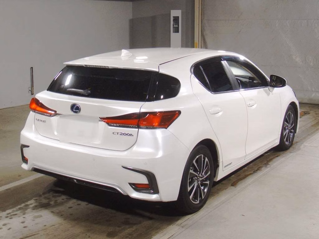 LEXUS CT200H