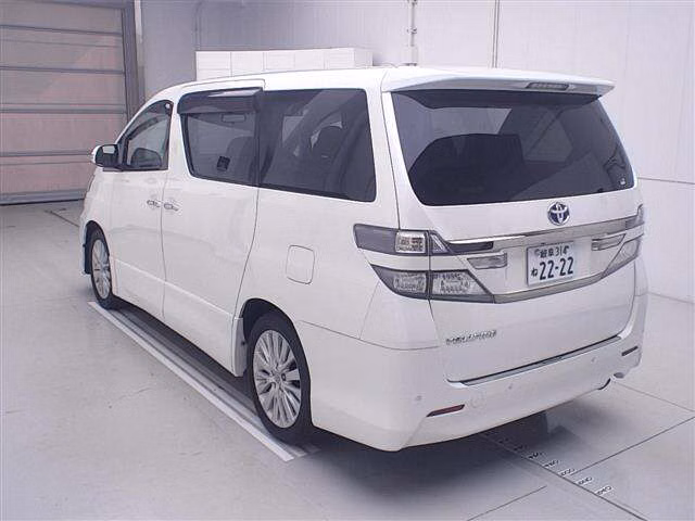 TOYOTA VELLFIRE
