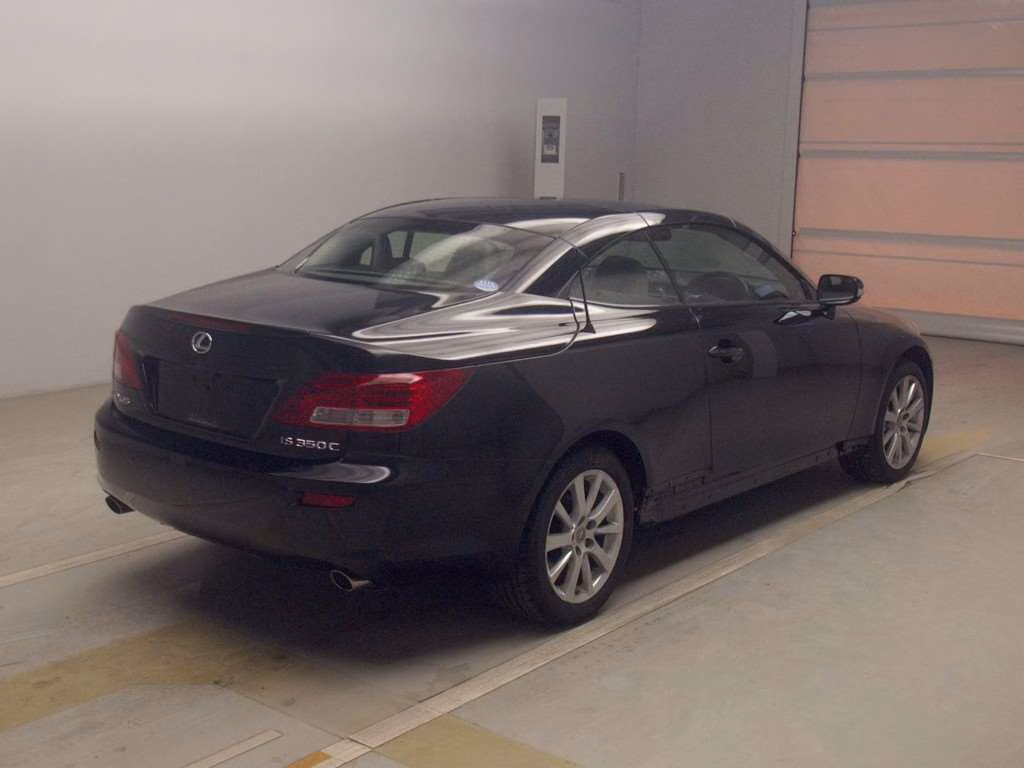 LEXUS IS350