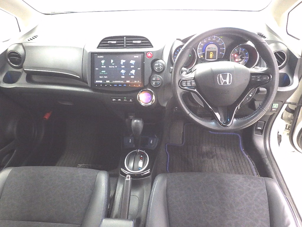 HONDA FIT SHUTTLE