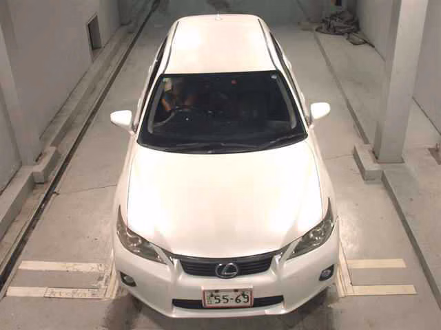 LEXUS CT200H