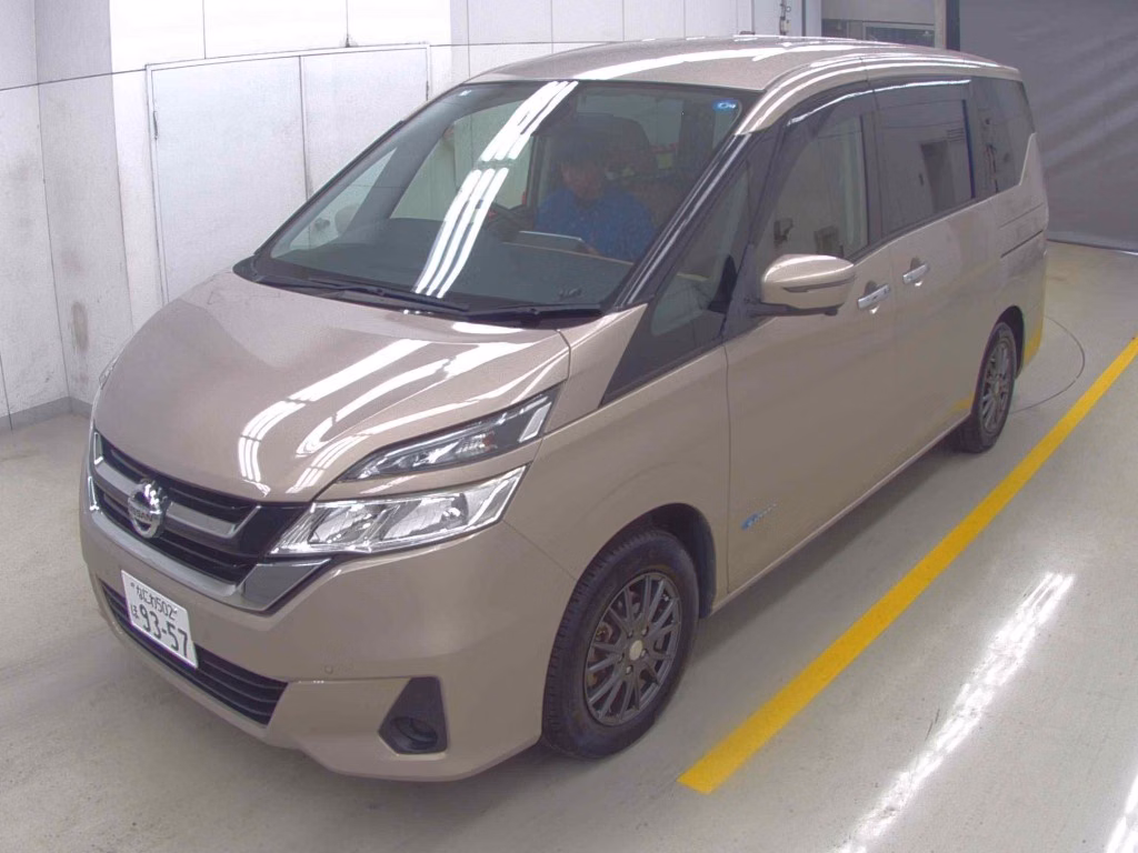 NISSAN SERENA