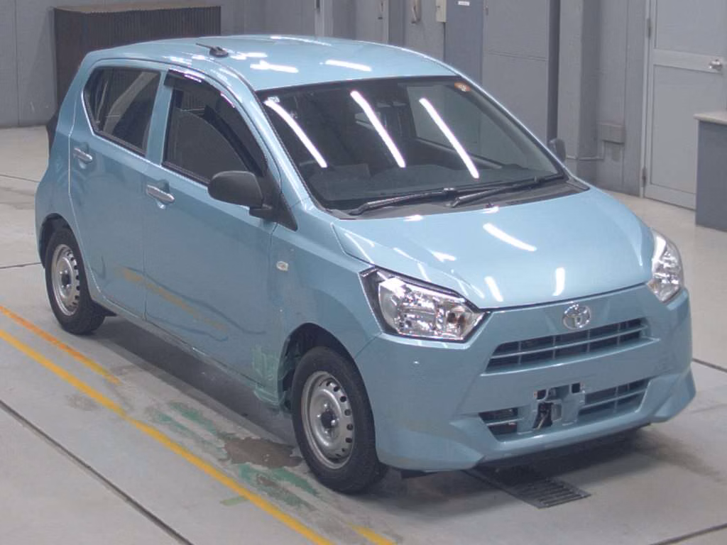 TOYOTA PIXIS EPOCH