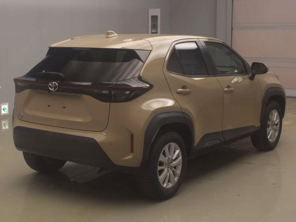 TOYOTA YARIS CROSS