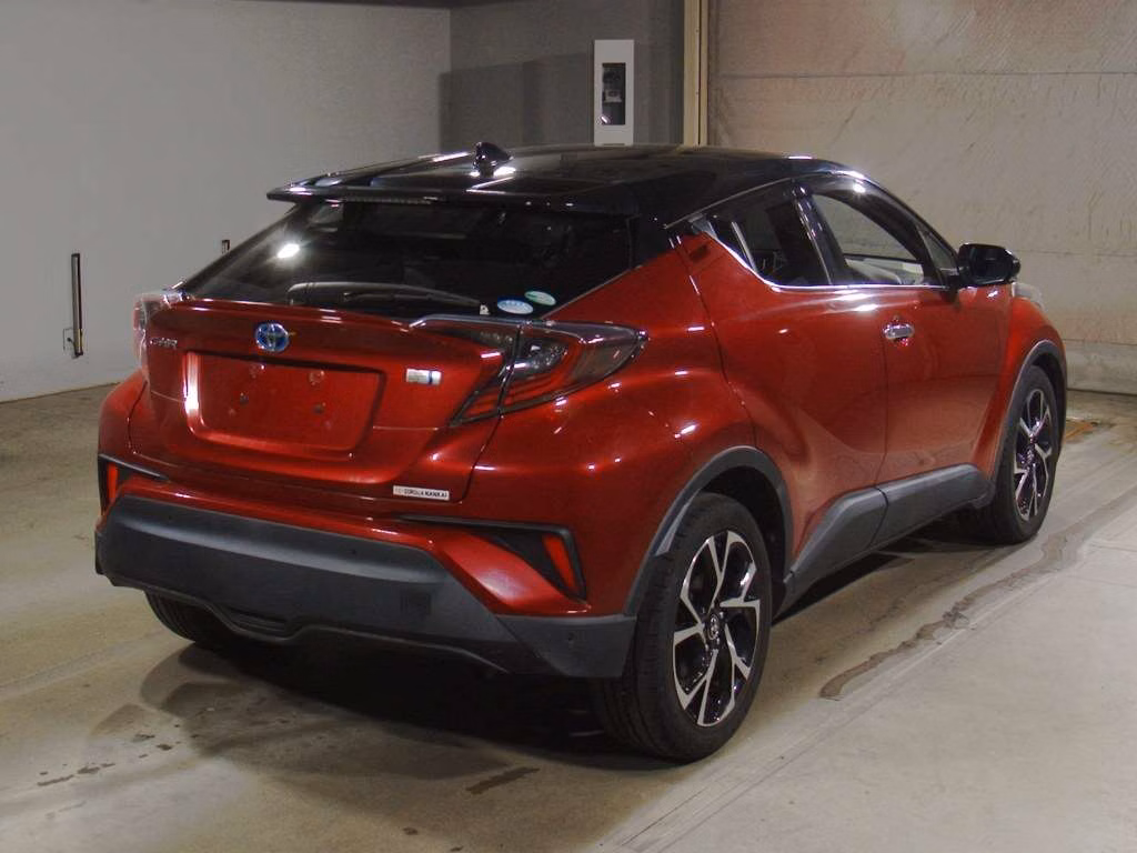TOYOTA C-HR