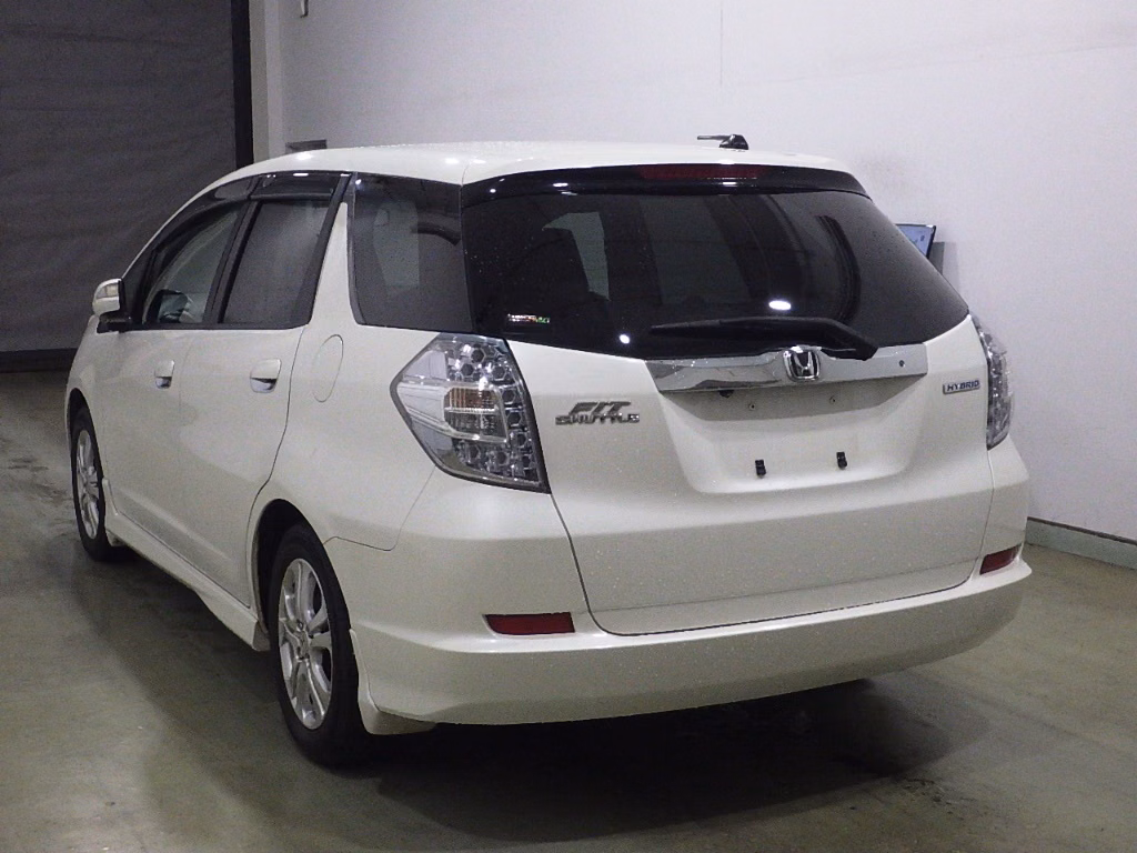 HONDA FIT SHUTTLE