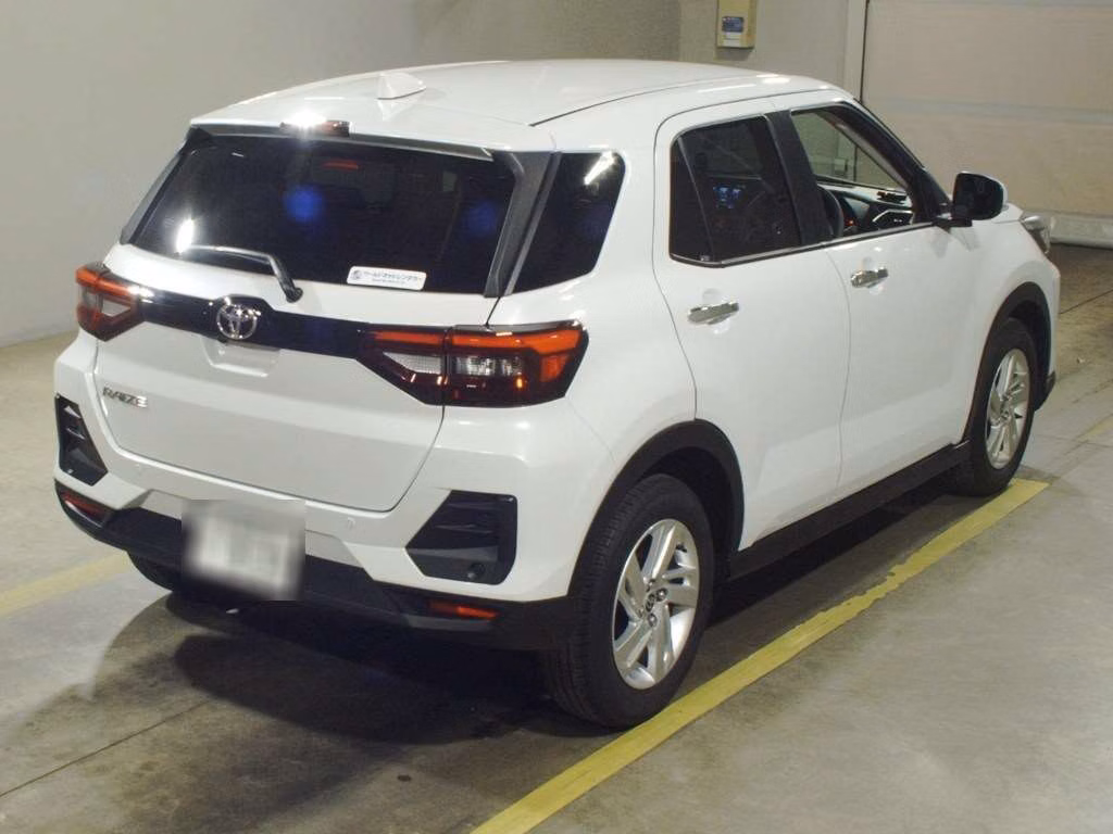 TOYOTA RAIZE