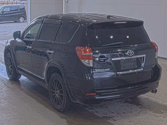TOYOTA VANGUARD
