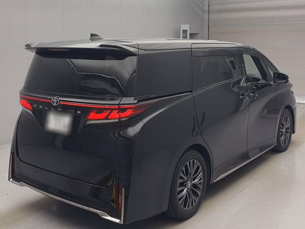 TOYOTA VELLFIRE