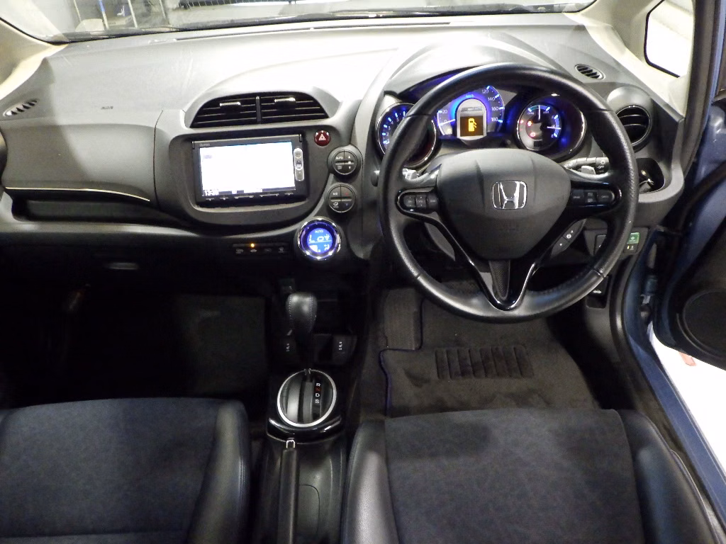 HONDA FIT SHUTTLE