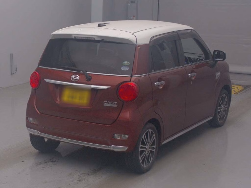 DAIHATSU CAST
