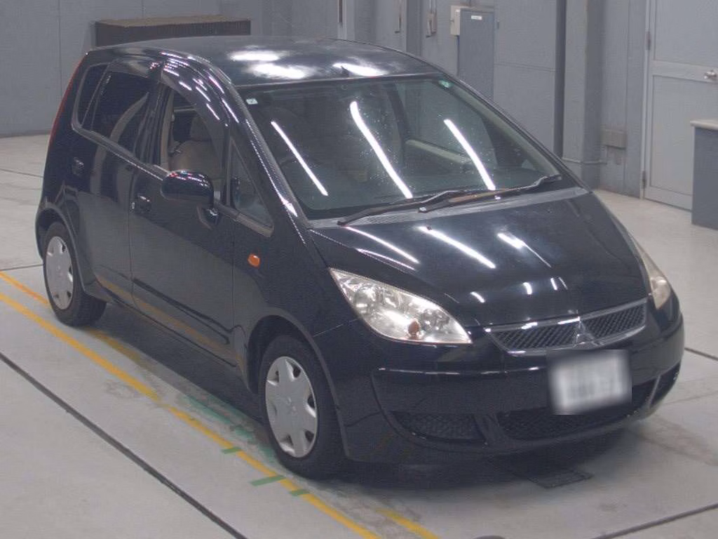 MITSUBISHI COLT
