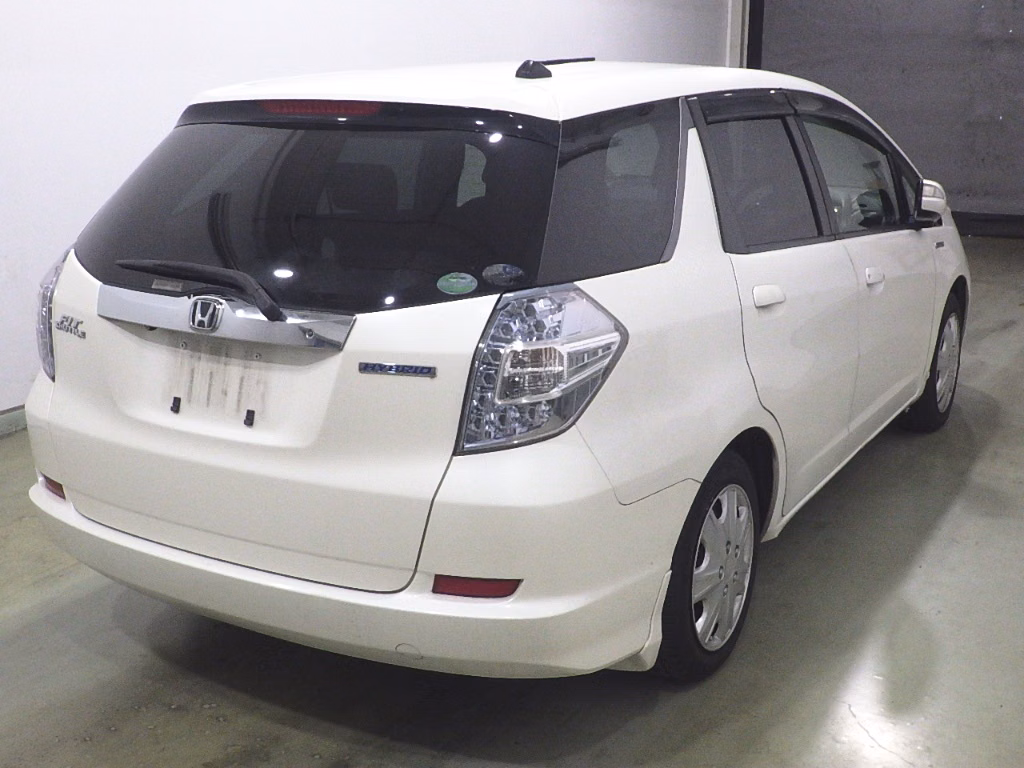 HONDA FIT SHUTTLE