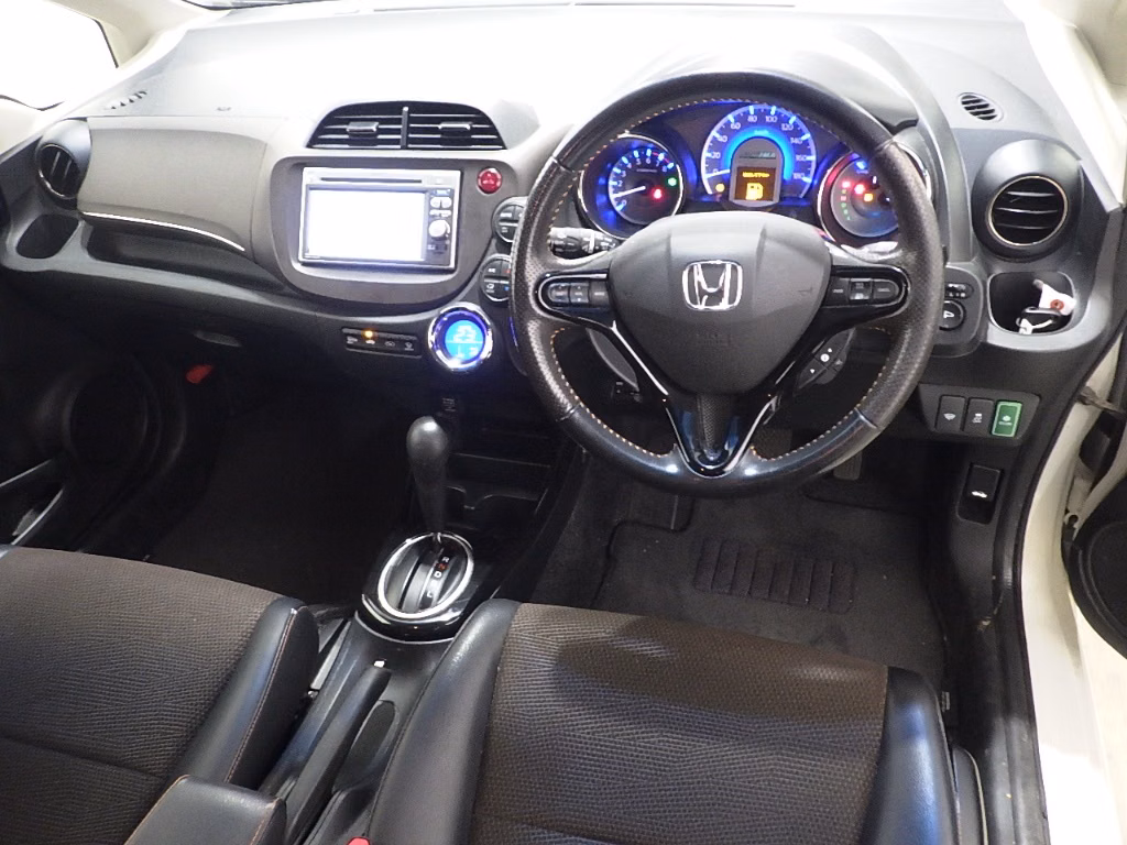 HONDA FIT SHUTTLE