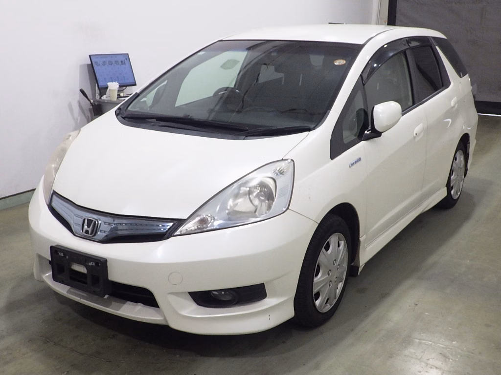 HONDA FIT SHUTTLE
