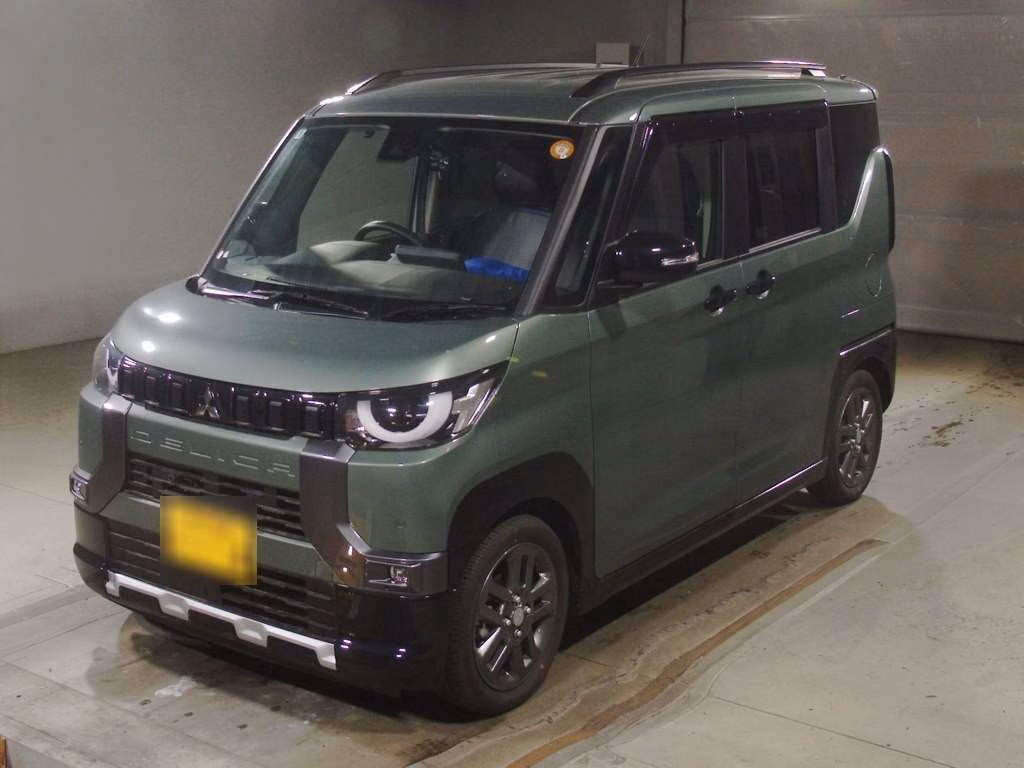 MITSUBISHI DELICA MINI