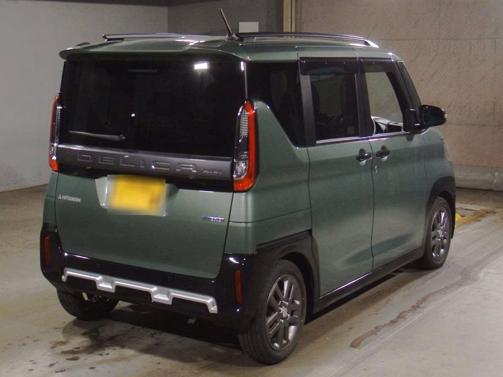 MITSUBISHI DELICA MINI