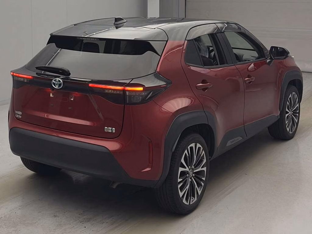 TOYOTA YARIS CROSS