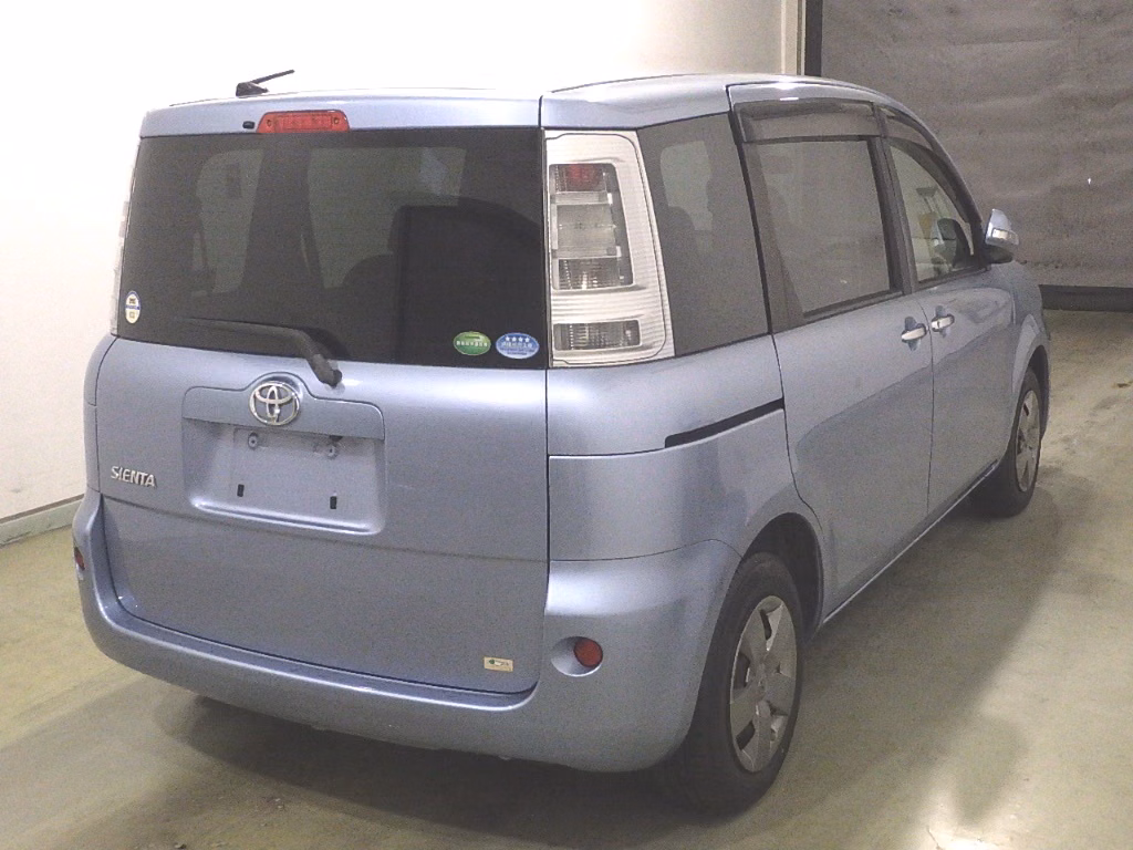 TOYOTA SIENTA