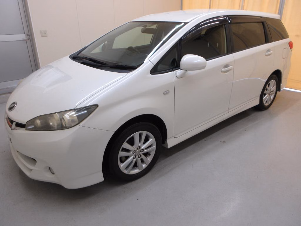 TOYOTA WISH