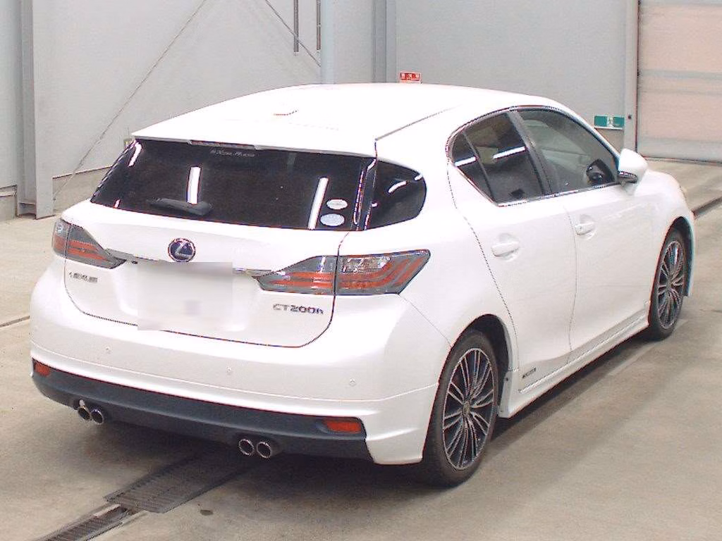 LEXUS CT200H