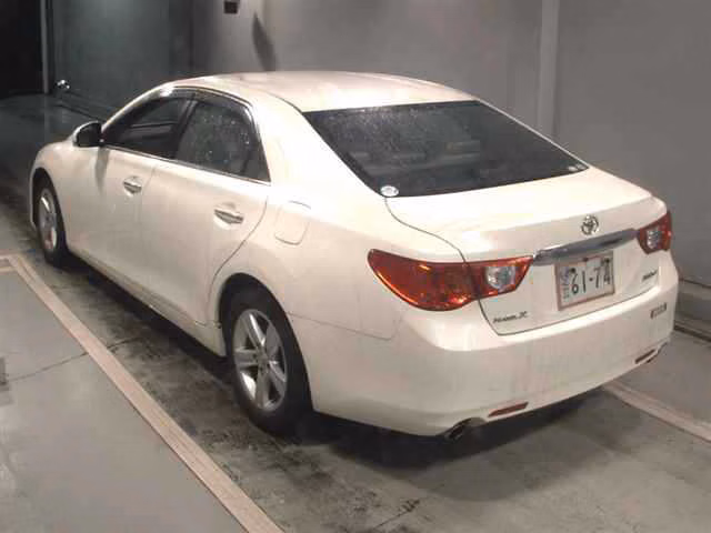 TOYOTA MARK X