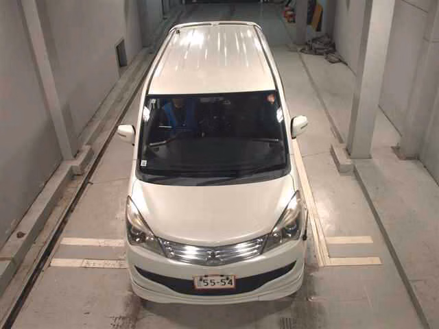 MITSUBISHI DELICA D:2