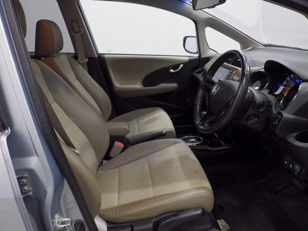 HONDA FIT SHUTTLE