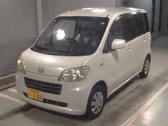 DAIHATSU TANTO EXE