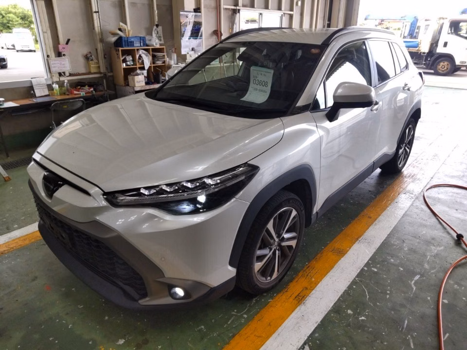 TOYOTA COROLLA CROSS