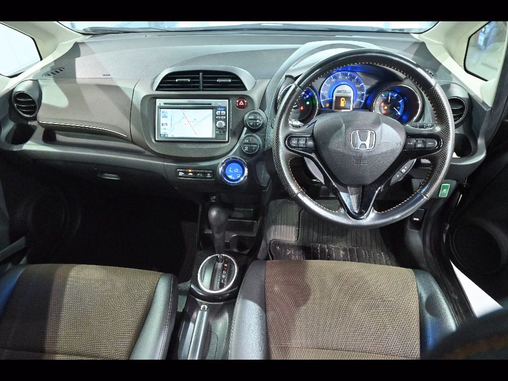 HONDA FIT SHUTTLE
