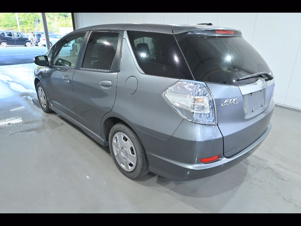 HONDA FIT SHUTTLE