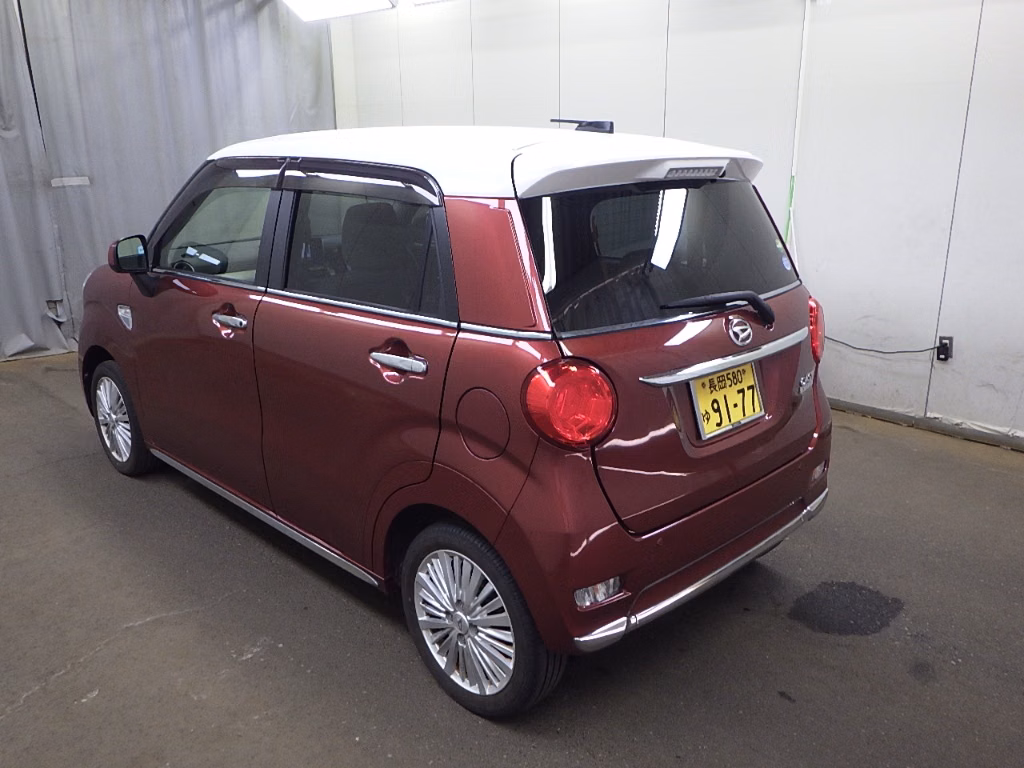 DAIHATSU CAST