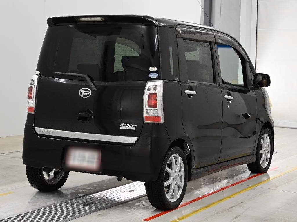 DAIHATSU TANTO EXE