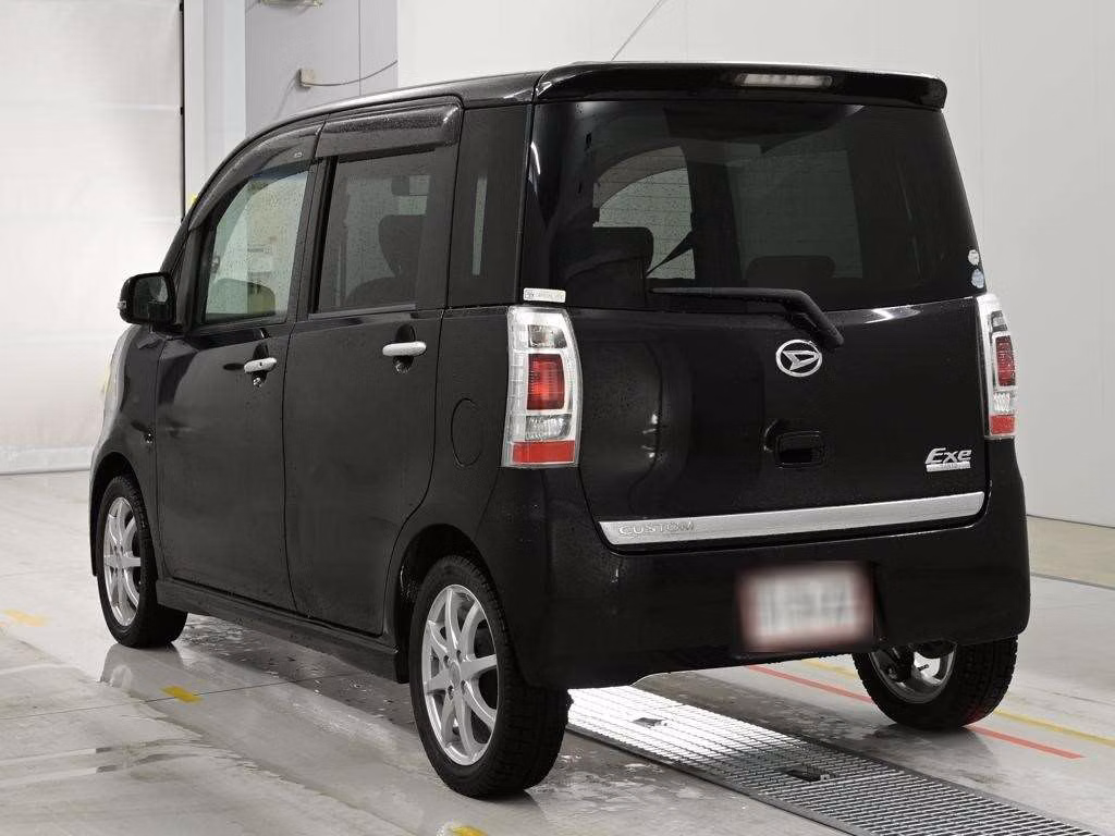 DAIHATSU TANTO EXE