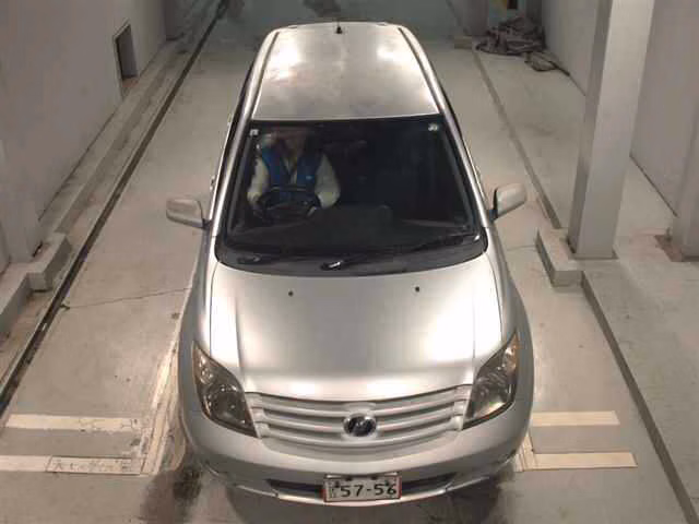 TOYOTA IST