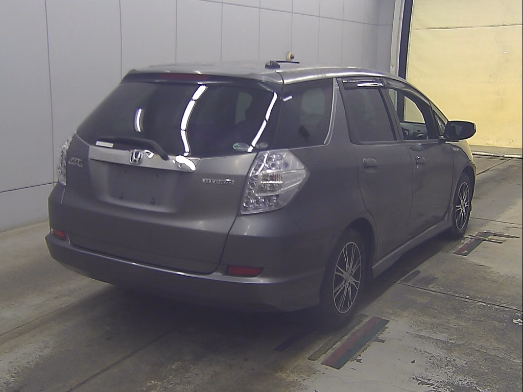 HONDA FIT SHUTTLE